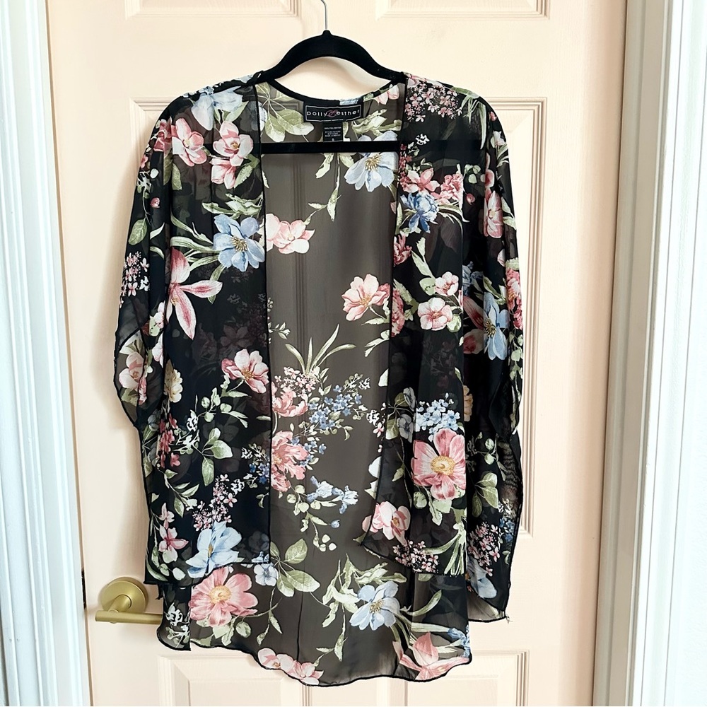 Black floral Polly and Esther kimono